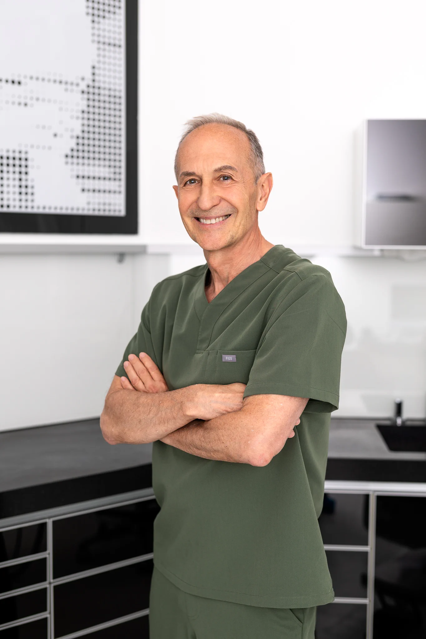 Dr. Dr. Feher Akos